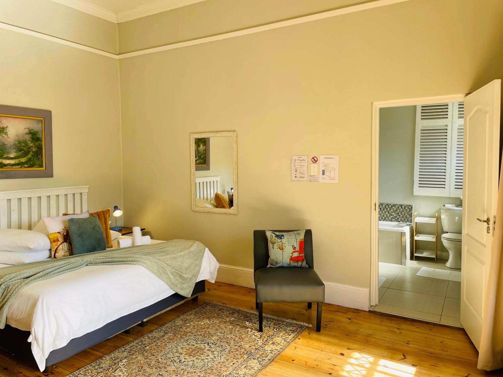 Dreamers Guesthouse - No Loadshedding Кинг-Уильямс-Таун Экстерьер фото